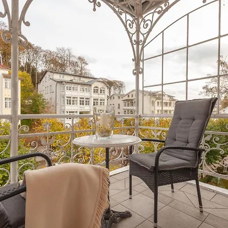Villa Granitz, Ostseebad Sellin, Insel Ruegen, Gemuetliche 38 Quadratmeter Gross, Bietet Die Lieblingsplatz In Der Villa Granitz Zwei Personen Alle Annehmlichkeiten Fuer Unbeschwerte Urlaubstage Apartment