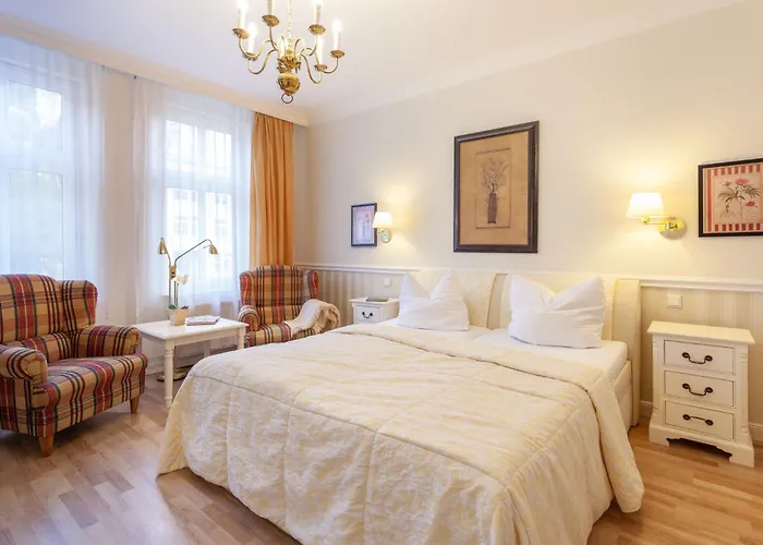 Villa Granitz, Ostseebad Sellin, Insel Ruegen, Gemuetliche 38 Quadratmeter Gross, Bietet Die Lieblingsplatz In Der Villa Granitz Zwei Personen Alle Annehmlichkeiten Fuer Unbeschwerte Urlaubstage Daire